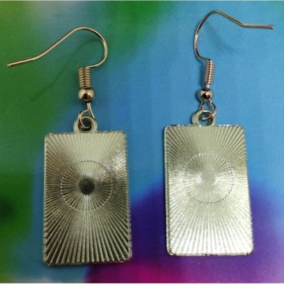 SMALL Gaming Console Earrings - Picture 5 of 5